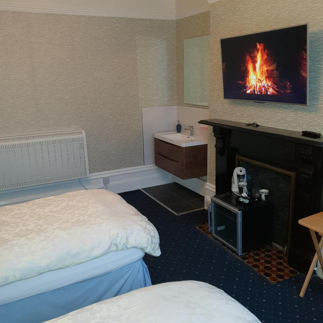לייסטר Abinger Guest House מראה חיצוני תמונה