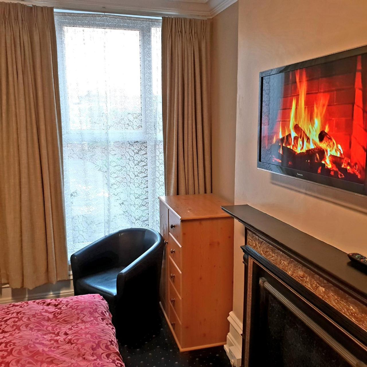 לייסטר Abinger Guest House מראה חיצוני תמונה