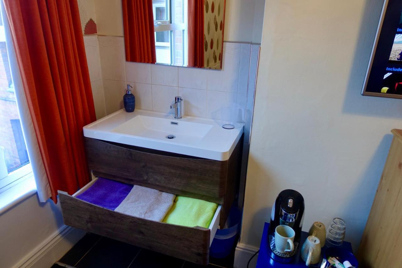 לייסטר Abinger Guest House מראה חיצוני תמונה